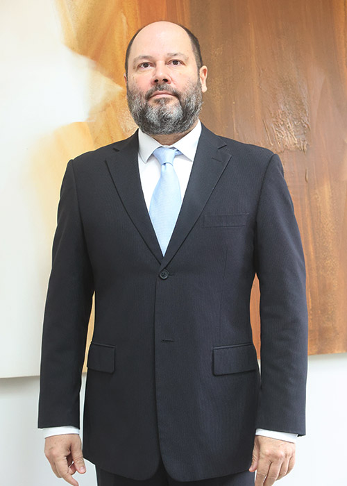 Fernando Ferrarezi Risolia